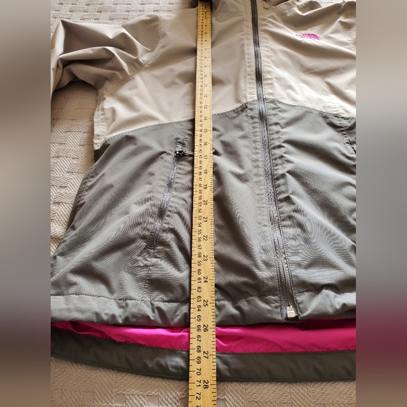 The North Face Dry Vent "Triclimate" Jacket - Picture 10 of 11